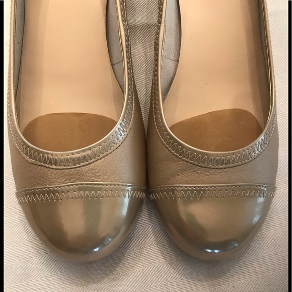 Cole Haan Soft Gold Metallic Elsie Cap Toe Wedge all Size 7 1/2 C - Picture 5 of 11